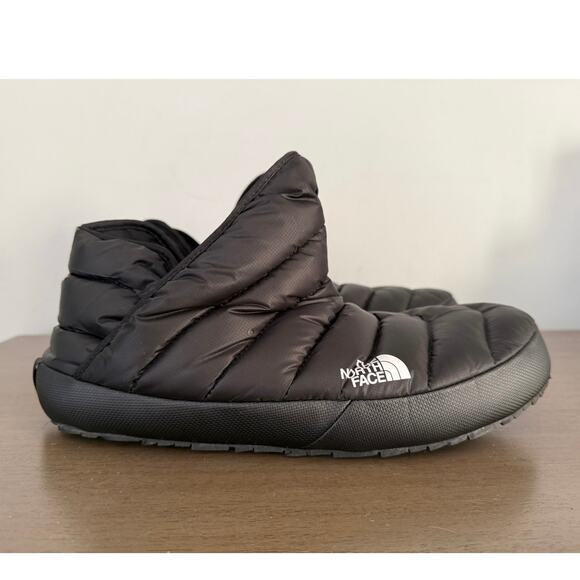 TNF The North Face Men's Size 12 THERMOBALL Traction Booties Black - Picture 1 of 9
